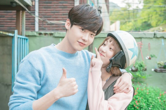 Lee Jong-seok makes Weightlifting Fairy cameo appearance