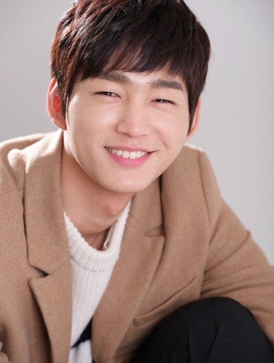 Lee Won-Geun Movies And Tv Shows 60 Photos - Moonagedaydream.film