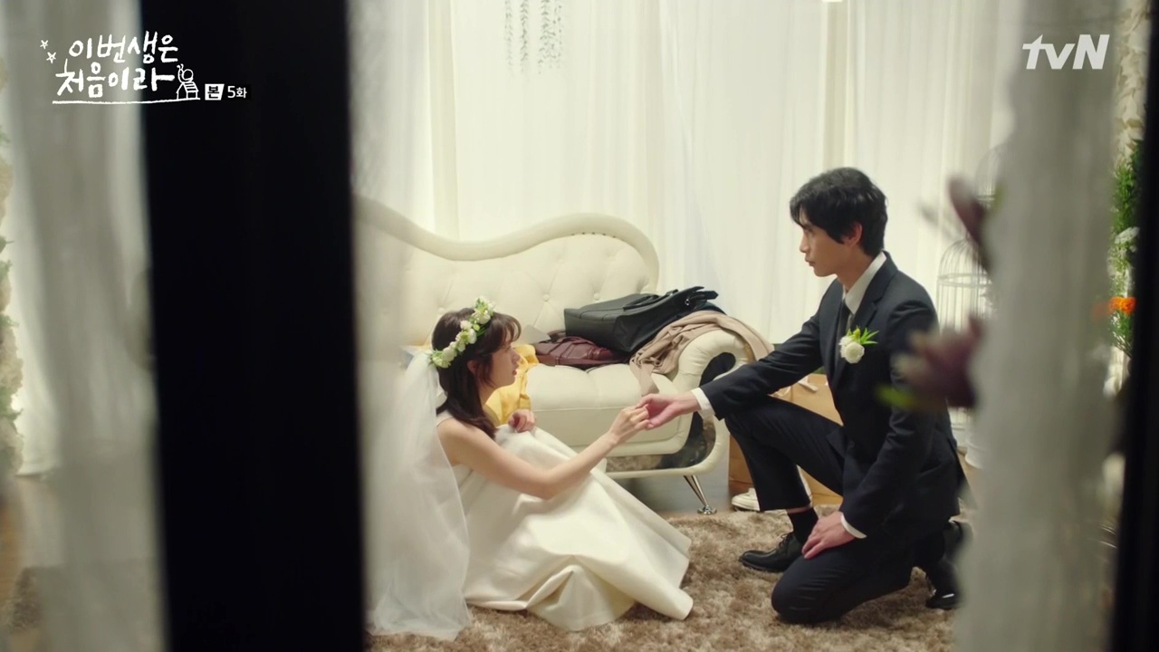 Свадьба невозможна дорама корея. Наша первая жизнь» (2017, Южная Корея). Эта жизнь для нас первая дорама. Дорама эта жизнь наша первая поцелуй.