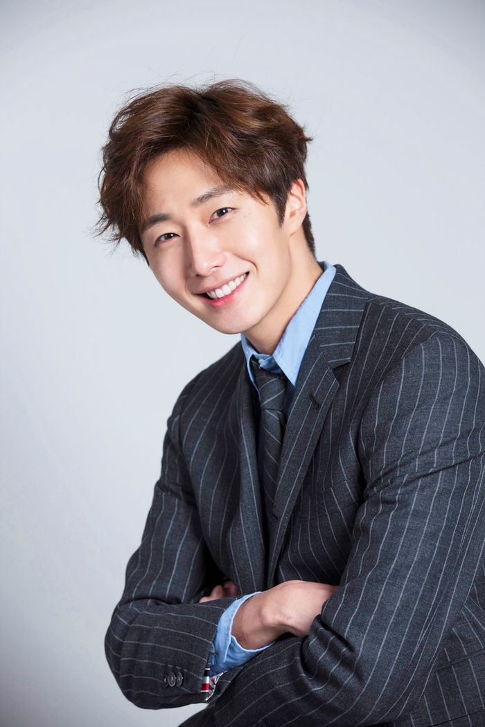 Jung Il-Woo considers post-army comeback in fusion sageuk