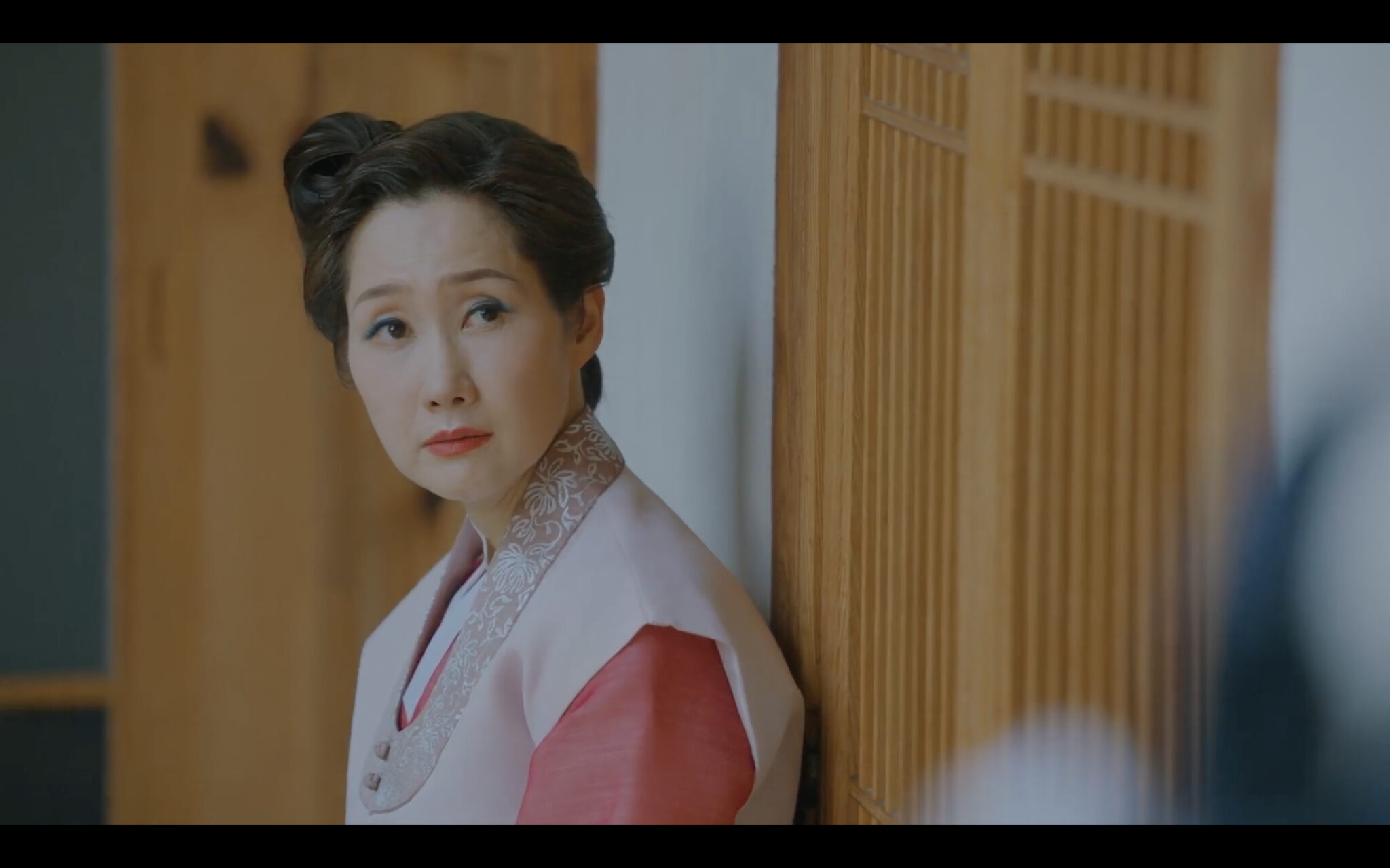 The Great Shaman Ga Doo-shim: Episodes 1-2 (Review) » Dramabeans Korean