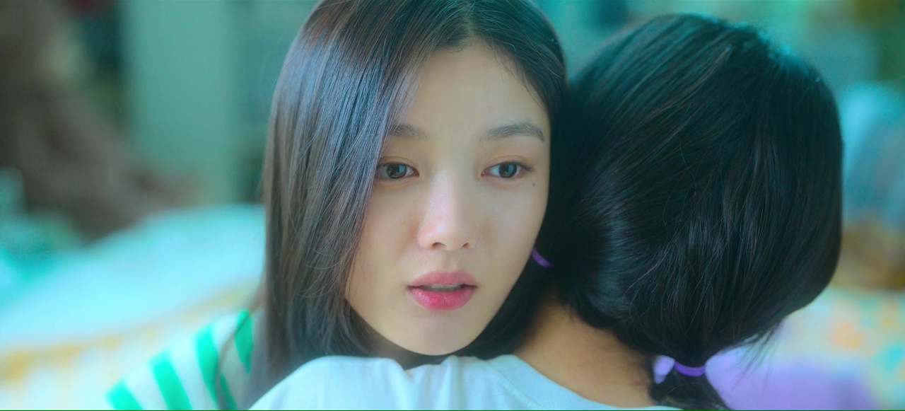 [Movie Review] 20th Century Girl is a sweet but somber first love story for any generation
